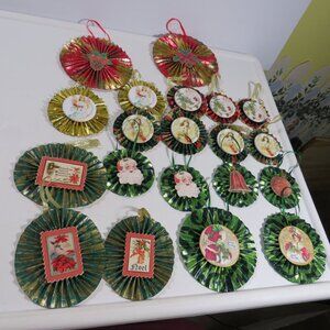 Victorian Christmas 3-D Rosettes large (20) collection